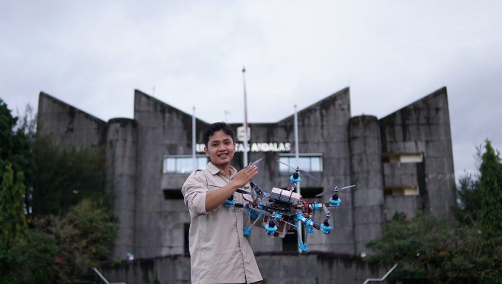 M Arif Rahman - Teknik Elektro 2018 - Elektrikal ( Ketua Tim )