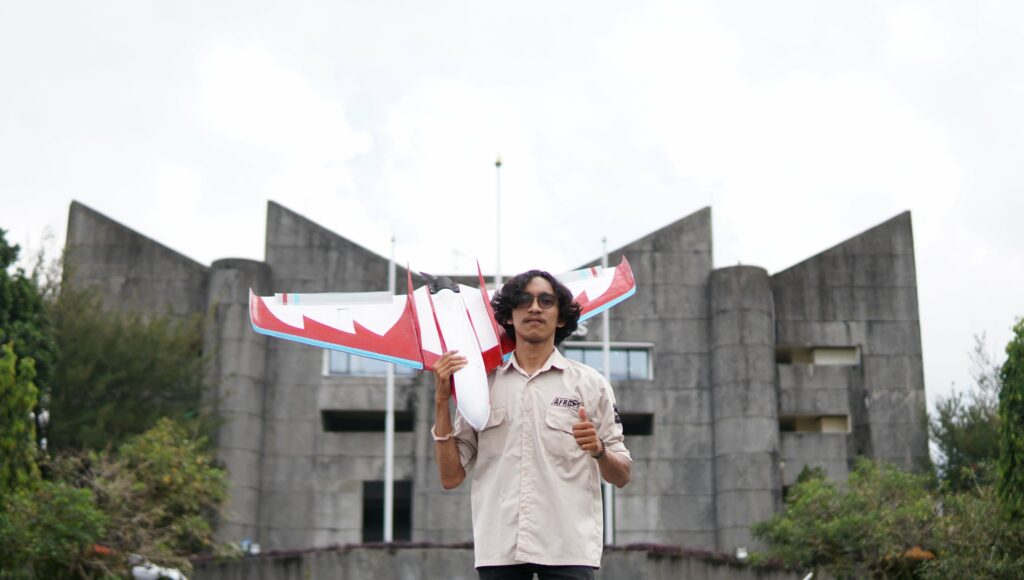Rahmad Wahyudi - Teknik Mesin 2018 - Elektrikal
